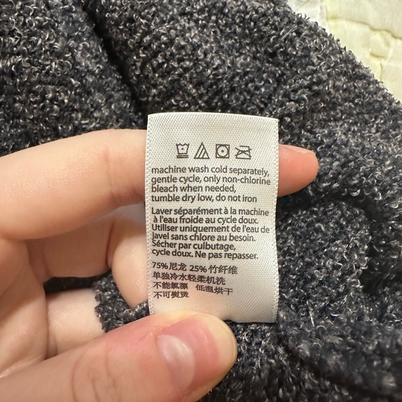 Barefoot Dreams Charcoal Gray Cardigan 🖤 - Picture 14 of 14